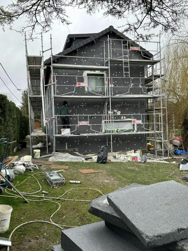 490743505_1215600487240116_116190076962015068_n